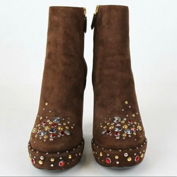 Perfect for Fall - Brown Suede Platforms - Wonderful Condition - Picture 3 of 8